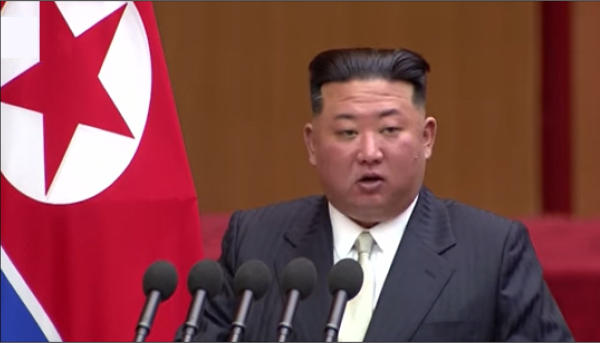 북한 김정은 국무위원장이 9월 9일&nbsp;최고인민회의 시정연설에서 &nbsp;‘핵보유국 선언’을 하고 있다.(조선중앙통신 캡처)